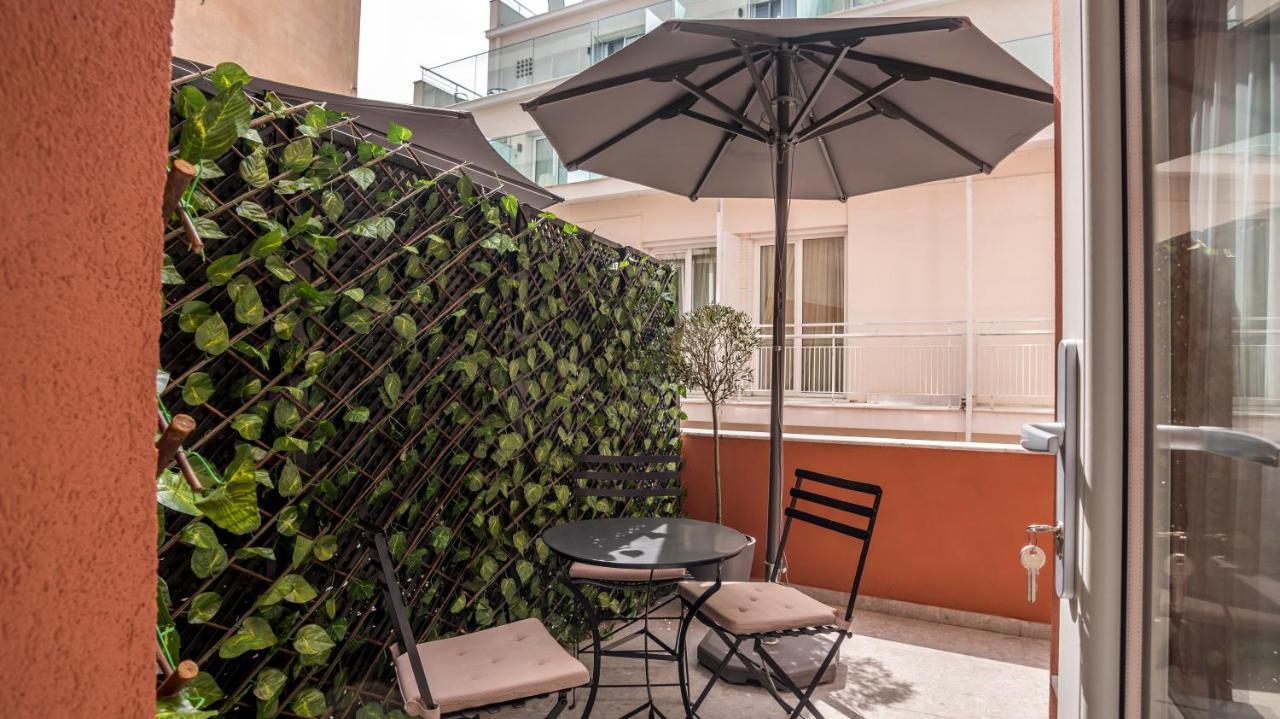 Metis Urbane Living Spaces Athén Kültér fotó