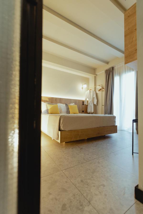 Metis Urbane Living Spaces Athén Kültér fotó
