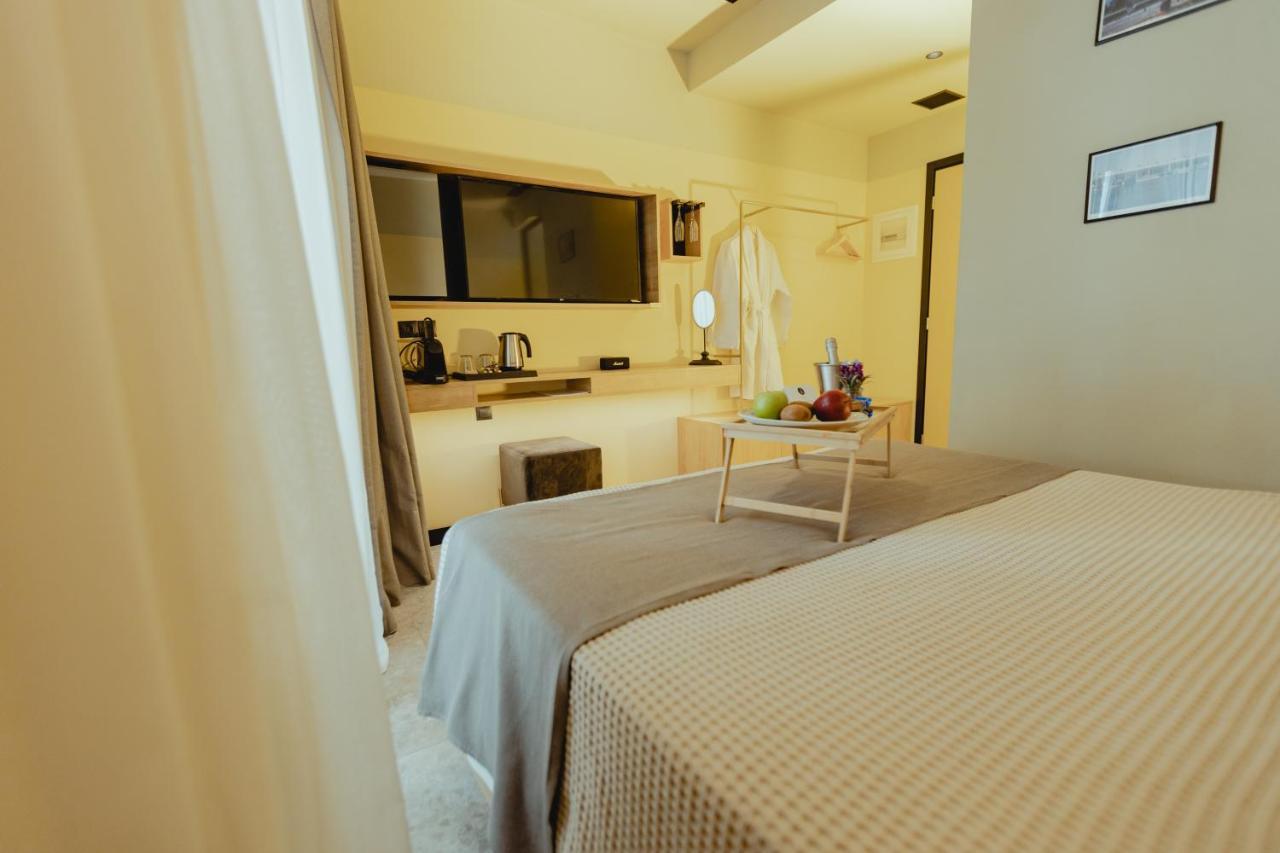 Metis Urbane Living Spaces Athén Kültér fotó